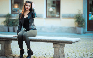 Woman bench black top green - fashion photoshoot free wallpaper