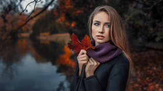 Woman leaf river autumn portrait - artur tarnowski free wallpaper