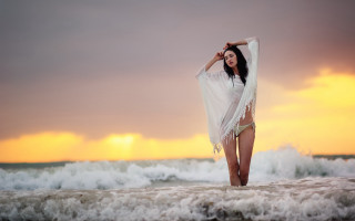 Woman beach sunset white dress 2 - a white dress free wallpaper for desktop