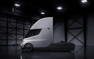 White semi truck garage panfuture - ue 5 free wallpaper