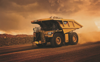Dump truck dirt road cloudy - hard surface free wallpaper for desktop