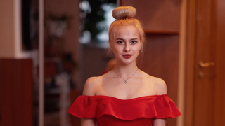 Woman red dress bun blonde - a bun free wallpaper