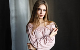 Elina karimova pink top portrait - a pink top free wallpaper