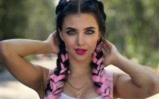 Pink black braid scarf portrait - scarf free wallpaper for desktop