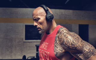 Man tattoo headphones focused cave - his ear free wallpaper