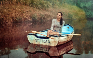 Woman boat lake paddle oar - a paddle free wallpaper