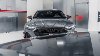 Silver car garage metal wall - path free wallpaper