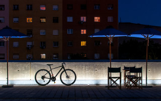 Bicycle wall umbrellas night table - a bicycle free wallpaper