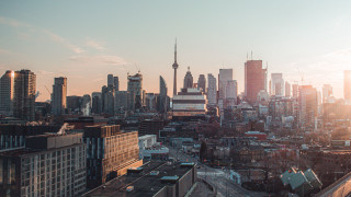 Tokyo skyline dawn tiltshift anamorphic - anamorphic free wallpaper for desktop
