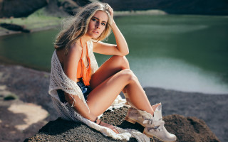 Woman sitting lake boot scarf - a rock next free wallpaper