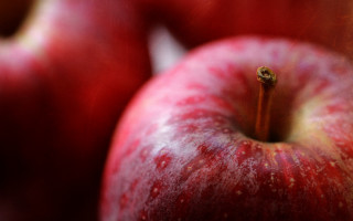 Red apple macro moon red - a red apple free wallpaper for desktop