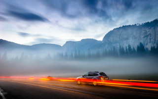 Mountain road fog trees motionblur - motion blur free wallpaper