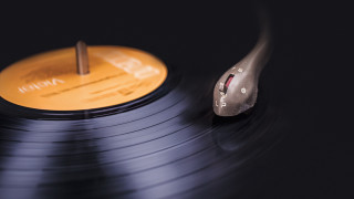 Record player wooden disc analog - analog free wallpaper
