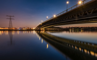 Bridge water night lights bokeh - long exposure free wallpaper