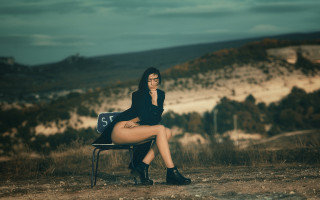 Woman field mountain sky fashion - andrea orcagna free wallpaper