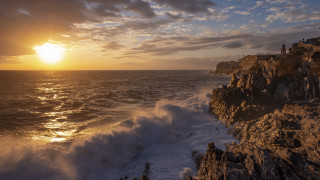Sunset ocean waves cliff house - a sunset over the ocean free wallpaper for desktop