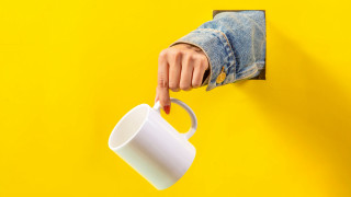 Hand coffee cup feminist art - a ring free wallpaper
