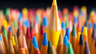 Colored pencils yellow center institutional - a close up of a group free wallpaper