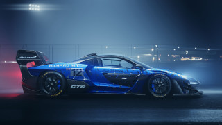Blue racecar number darkroom lights - clifford ross free wallpaper