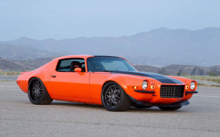 Bright orange car mountains 3d - ed roth free wallpaper