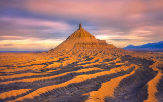 Mountain peak sky ocean shore - eddie mendoza free wallpaper