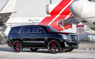 Black suv plane airport red - a black suv free wallpaper