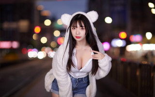 Woman bear costume night street - furry free wallpaper for desktop