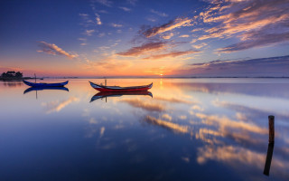 Boats sunset water impressionist tranquil - tranquil free wallpaper