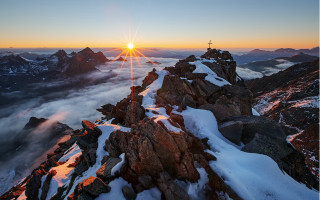 Mountain sunset clouds figure planet - sunrise free wallpaper