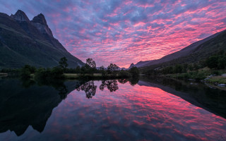 Sunset mountain lake reflection forest - the water and trees free wallpaper for desktop