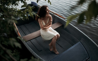 Woman white dress boat lake - a paddle free wallpaper