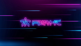 Neon futuristic cyberpunk heroine hat - free neon wallpaper