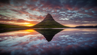Mountain reflection sunset beautiful landscape - a reflection free wallpaper for desktop