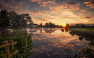 Lake sunset house fence magic - in the foreground free wallpaper for desktop