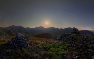 Mountain range moon starry sky - a few star free wallpaper