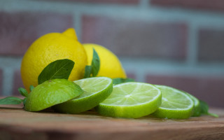 Wooden cutting board limes lime - cutting free wallpaper for desktop