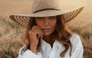 Woman hat flower wheat sun - a sun free wallpaper