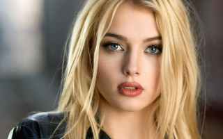 Woman blackshirt redlipstick blackjacket blondeblueeyes - shaded free wallpaper