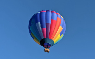 Colorful hot air balloon blue 11 - a colorful hot air balloon free wallpaper