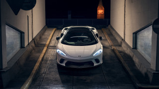 White sports car tunnel night - a tunnel free wallpaper