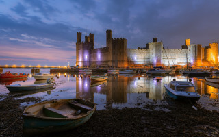 Boats castle lake night medieval - romanesque free wallpaper