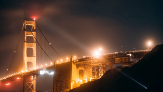 Bridge lights night red lamp - the side of the bridge free wallpaper