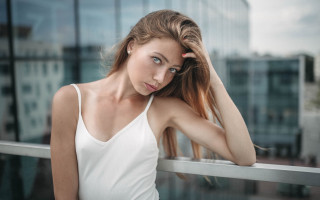 Eszter mattioni portrait building city - a building free wallpaper for desktop