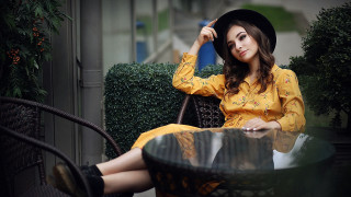 Woman hat handbag fashion shoot - a woman sitting free wallpaper