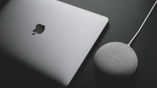 Laptop desk speaker mouse automatiste - top of a desk next free wallpaper