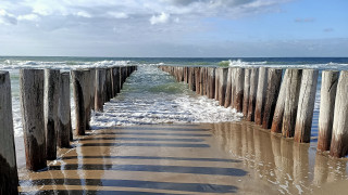 Pier ocean waves cloudy sky - land art free wallpaper