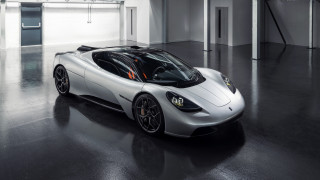 Silver sports car garage black 2 - a black door free wallpaper