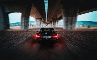 Car bridge red lights tiltshift - the light free wallpaper