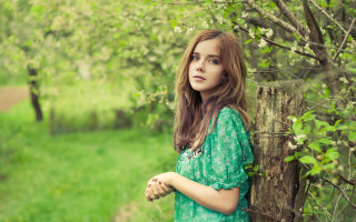Woman tree field green dress - evaline ness free wallpaper