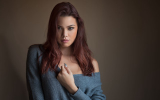 Red haired woman portrait sweater - free portrait wallpaper for desktop